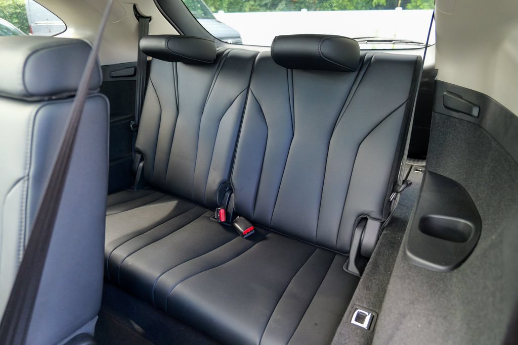 Used 2023 Acura MDX SH-AWD image 29