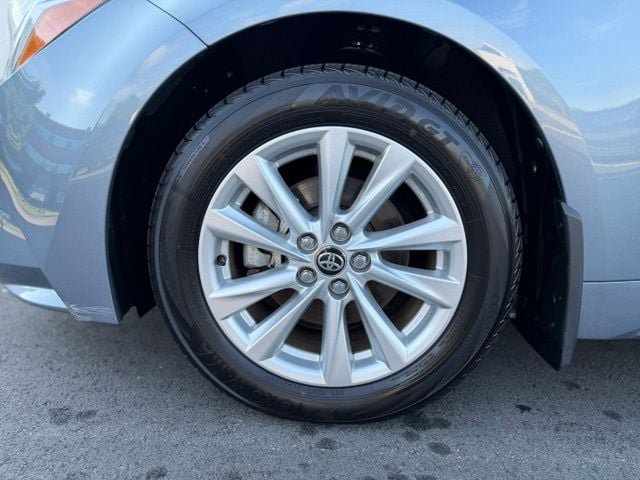 Used 2024 Toyota Corolla LE w/ LE Convenience Package AWD/4WD image 26