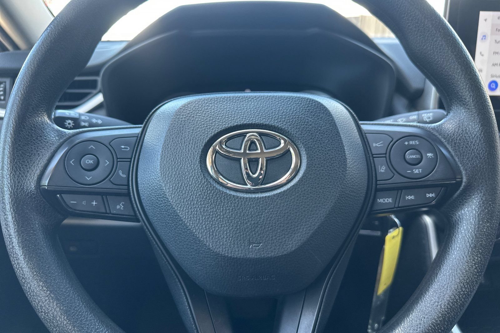 Used 2023 Toyota RAV4 LE AWD/4WD image 22