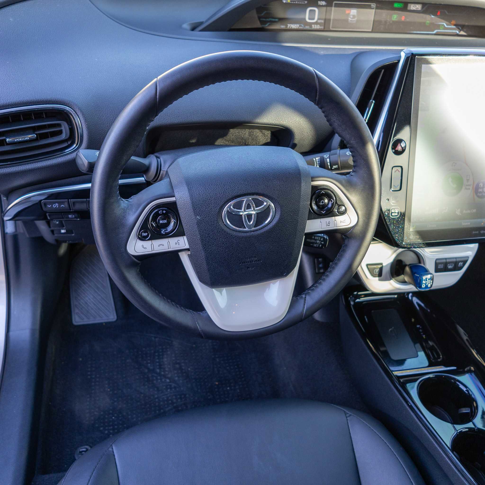 Used 2019 Toyota Prius Prime Premium image 13