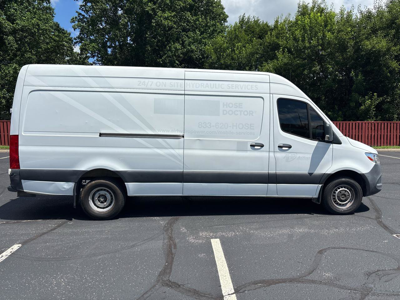 Used 2020 Mercedes-Benz Sprinter 3500 image 8