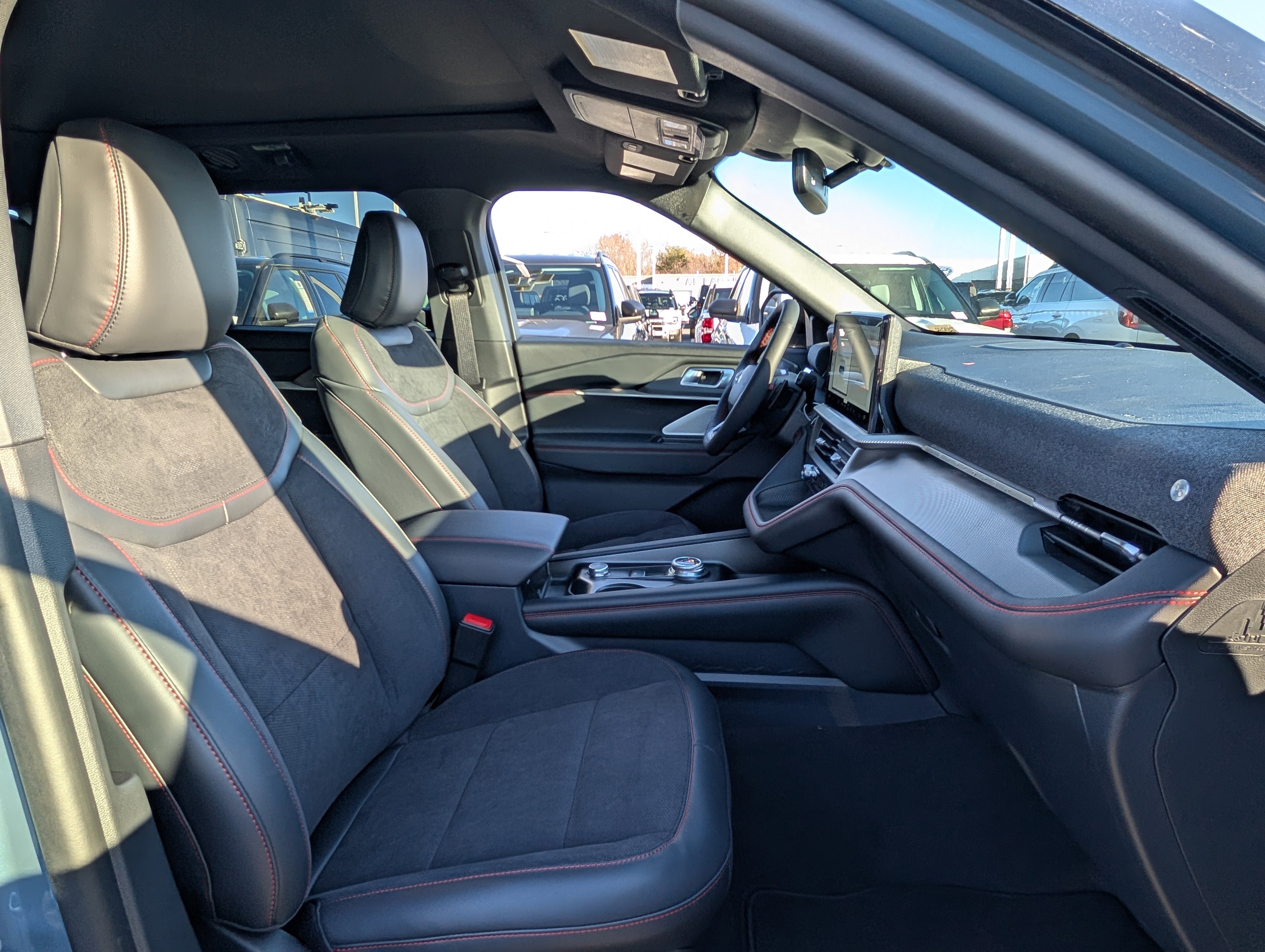 New 2026 Ford Explorer ST w/ Sun And Sound Package image 6