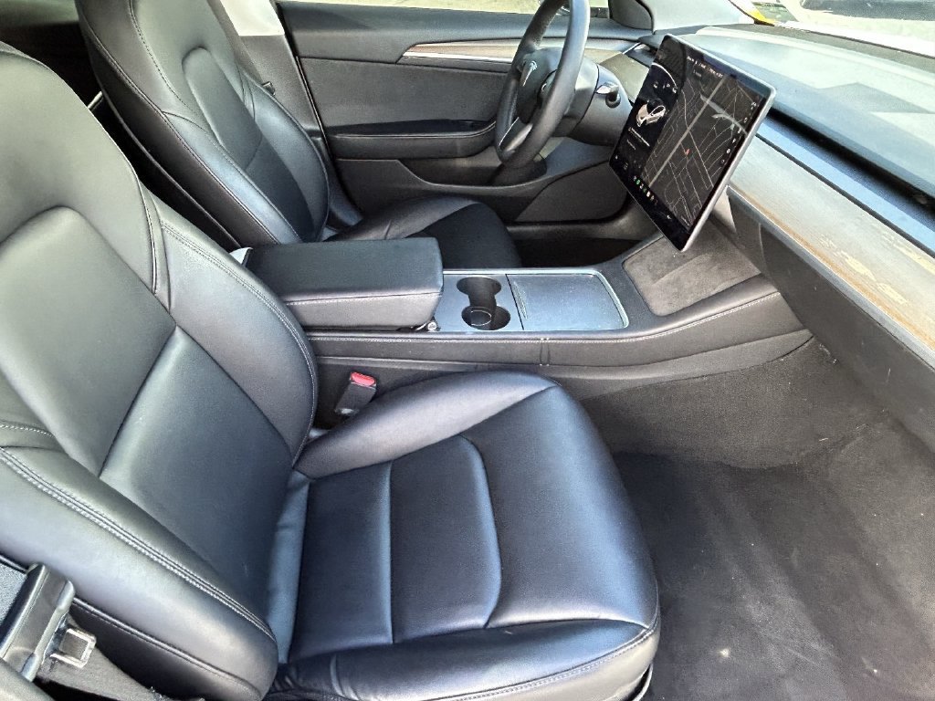 Used 2021 Tesla Model 3 Standard Range Plus RWD image 8
