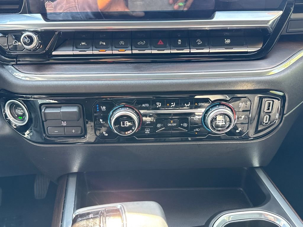 Used 2024 GMC Sierra 1500 SLT w/ SLT Premium Plus Package image 22