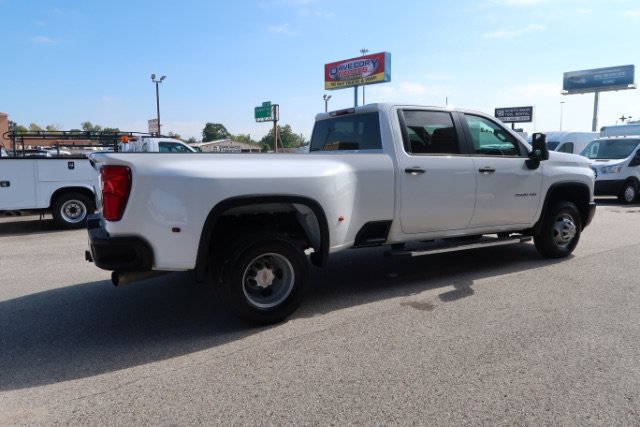 Used 2024 Chevrolet Silverado 3500 W/T w/ WT Convenience Package RWD image 3