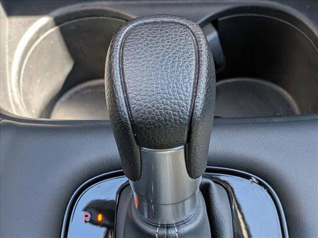 Used 2025 Honda HR-V LX image 12