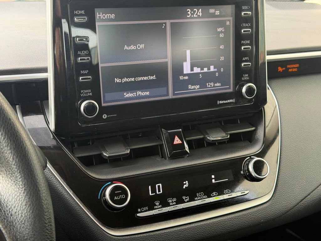 Used 2021 Toyota Corolla LE image 13
