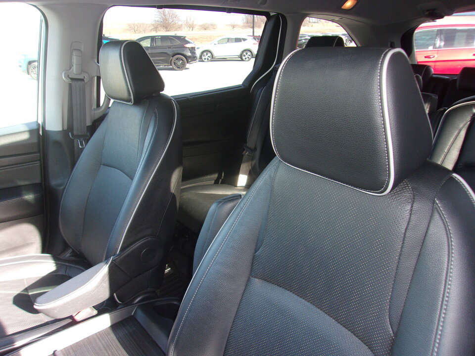 Used 2022 Honda Odyssey Elite image 9