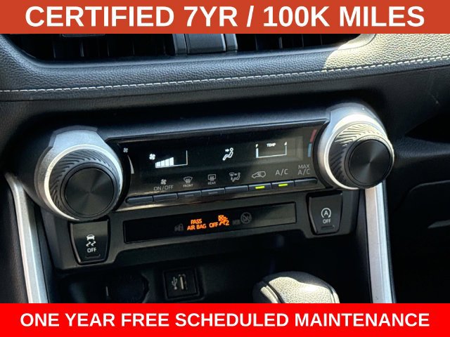 Used 2024 Toyota RAV4 LE AWD/4WD image 21