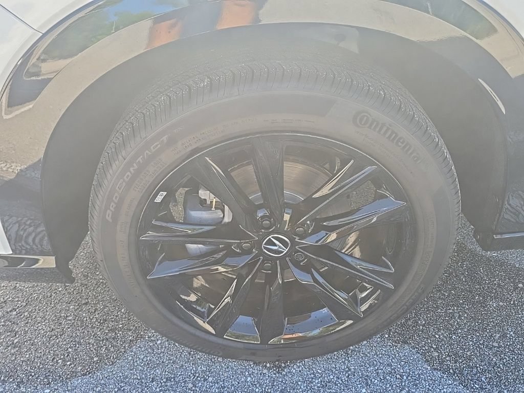 New 2026 Acura ADX A-Spec w/ Advance Package AWD/4WD image 9