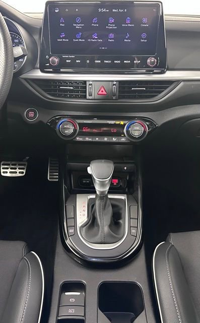 Used 2023 Kia Forte GT-Line w/ GT-Line Premium Package image 18