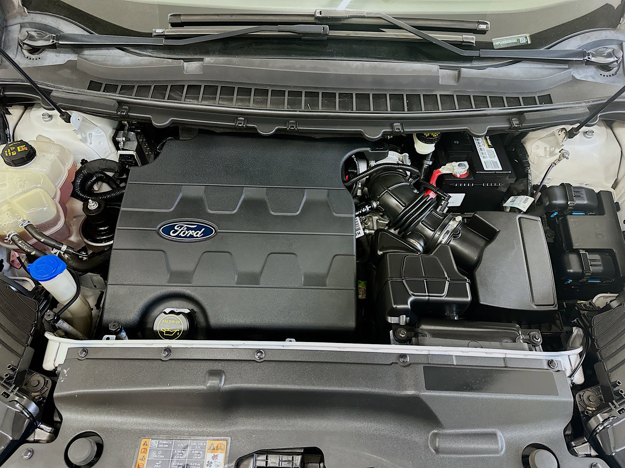 Used 2016 Ford Edge SEL w/ Equipment Group 201A AWD/4WD image 34