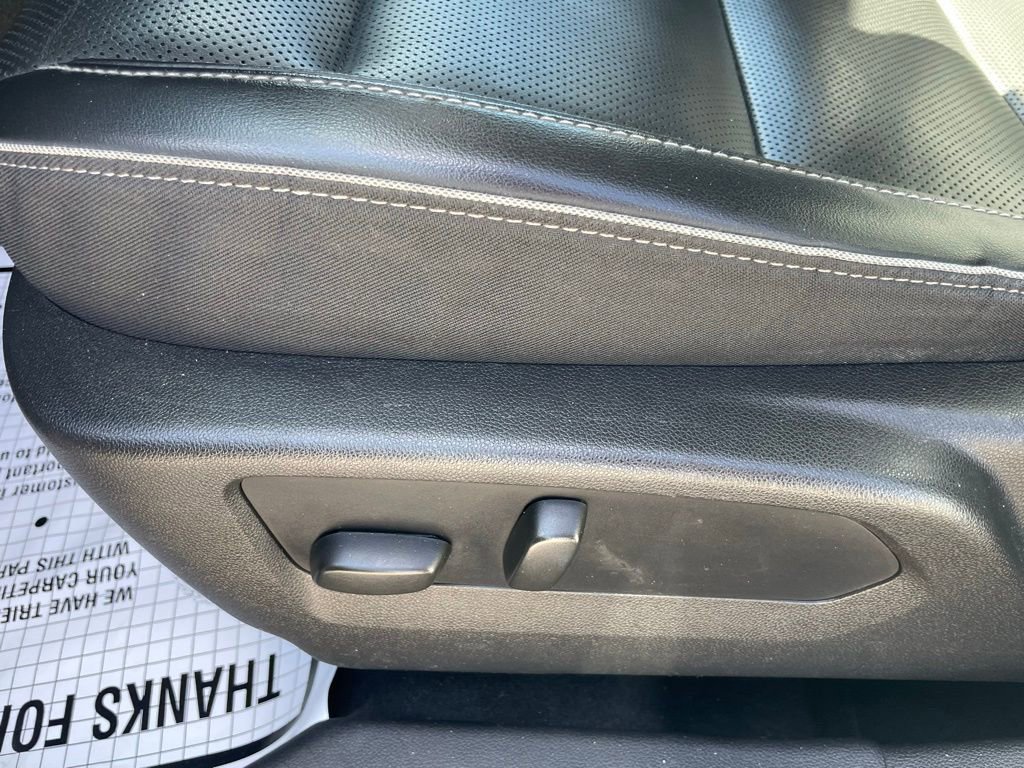 Used 2023 Buick Envision Essence FWD image 10