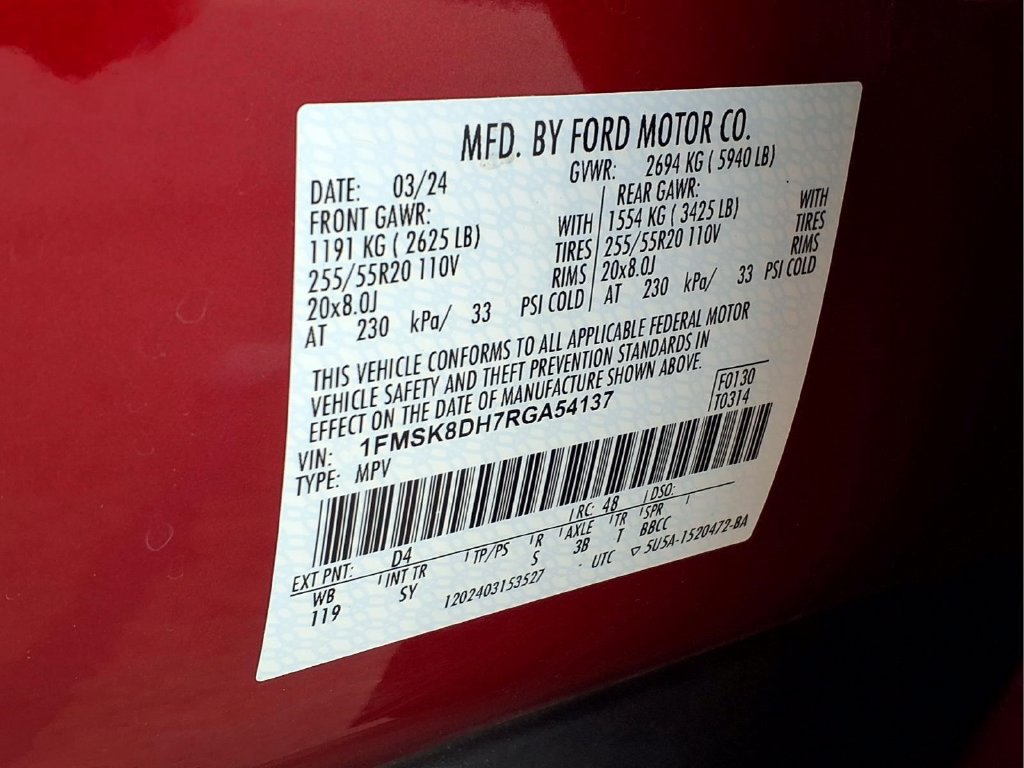 Used 2024 Ford Explorer XLT w/ Equipment Group 202A AWD/4WD image 23