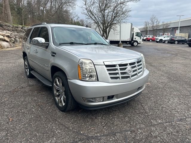 Used 2010 Cadillac Escalade Luxury AWD/4WD image 7