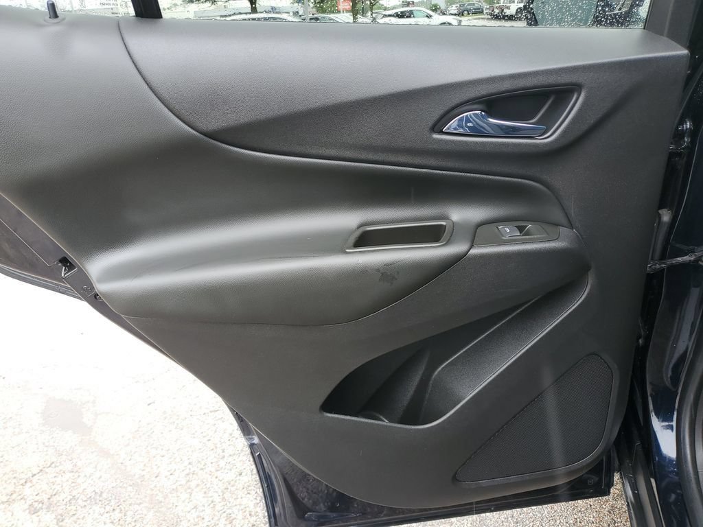 Used 2021 Chevrolet Equinox LT FWD image 20