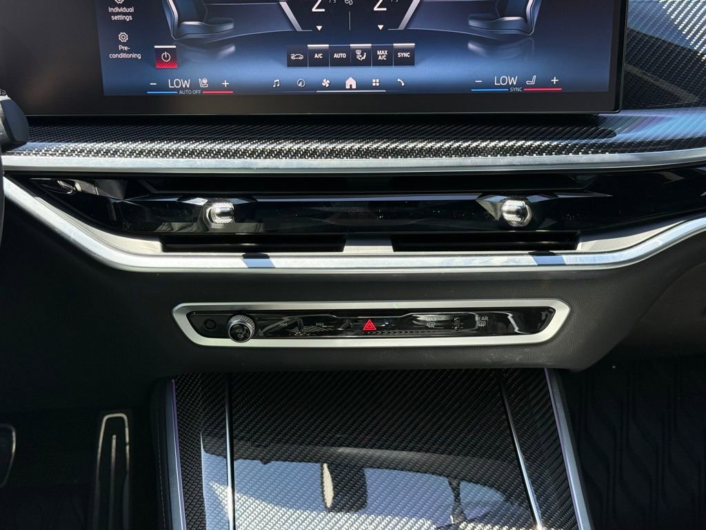 Used 2024 BMW X5 M60i image 15