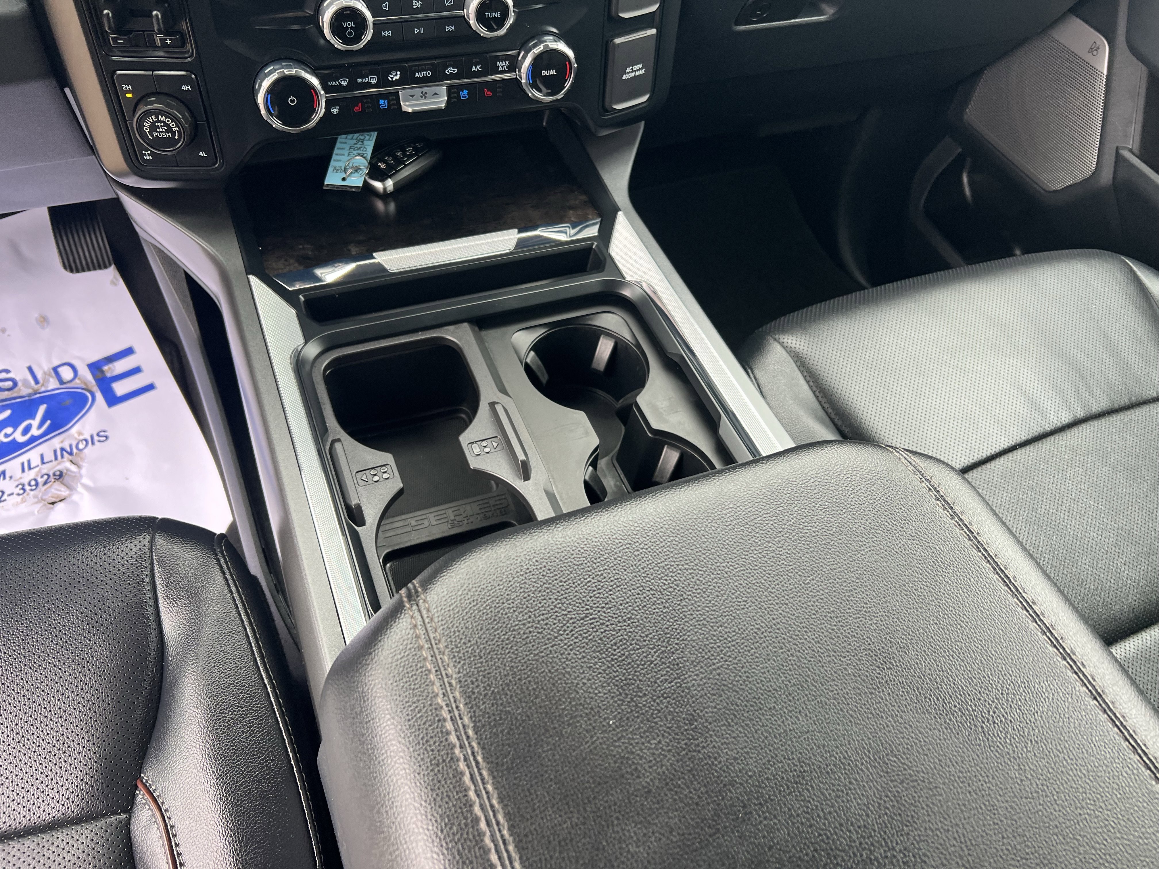 Used 2023 Ford F250 Lariat w/ Lariat Ultimate Package image 25