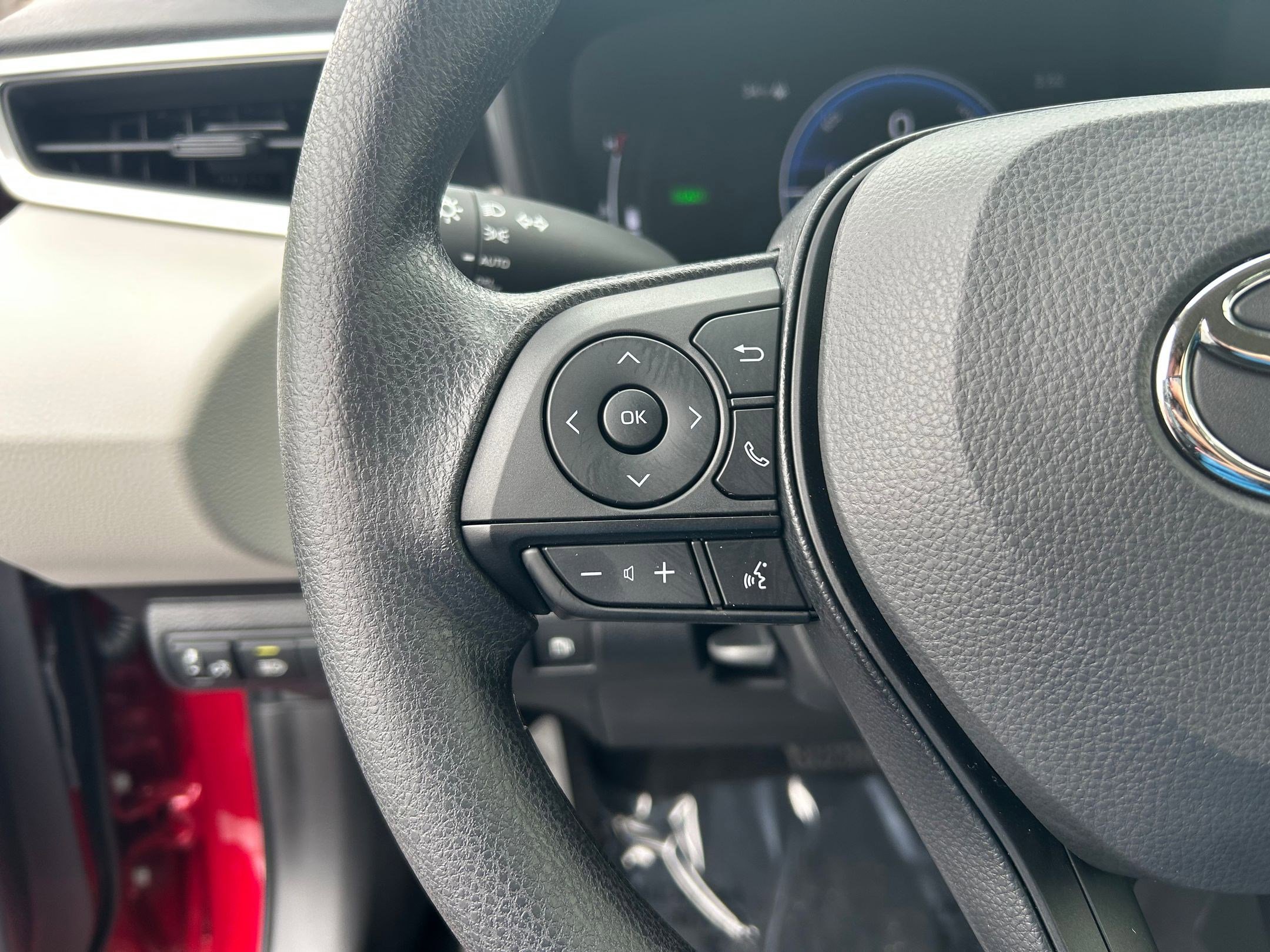 Certified 2026 Toyota Corolla LE image 15