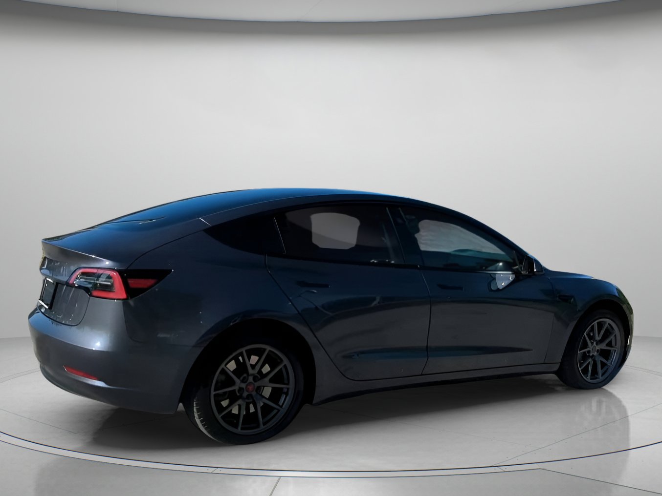 Used 2023 Tesla Model 3 Standard Range RWD image 30