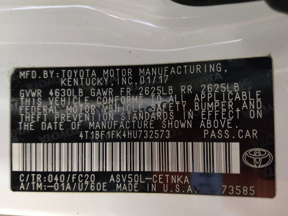 Used 2017 Toyota Camry LE image 33