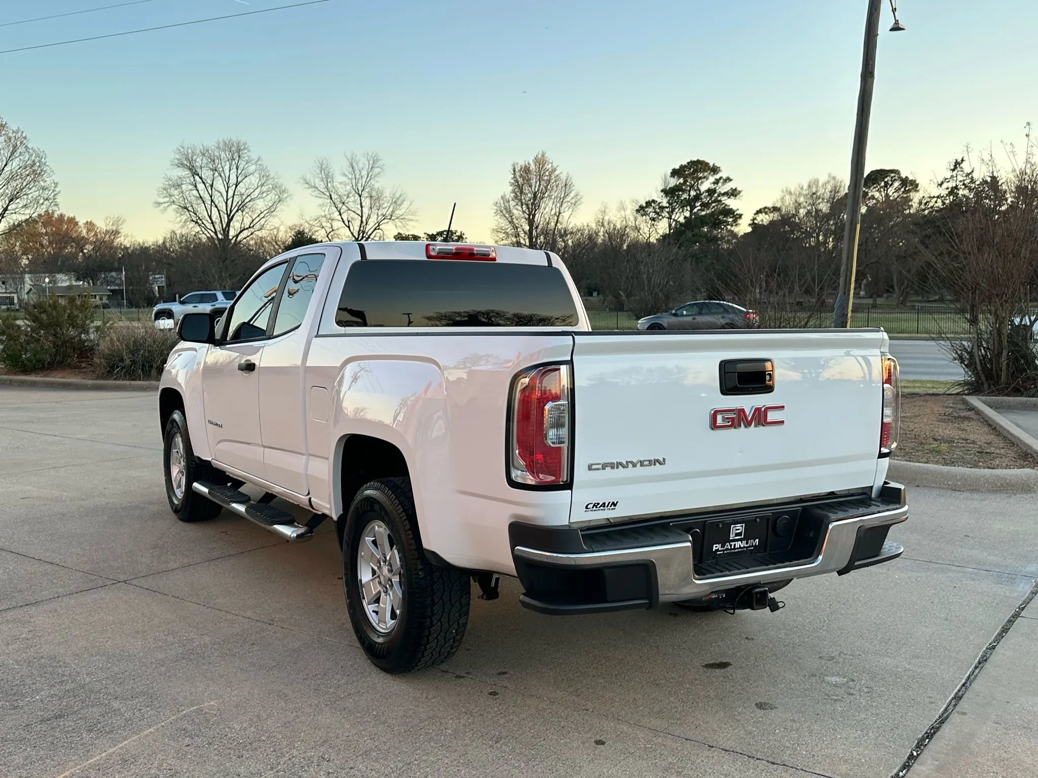 Used 2017 GMC Canyon W/T w/ Convenience Package RWD image 3