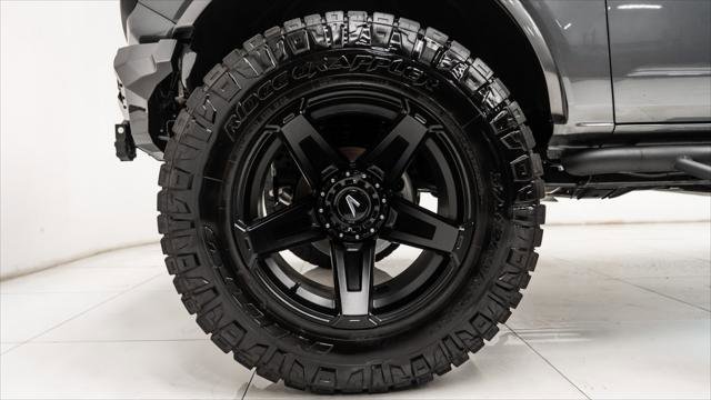 Used 2025 Ford Bronco CUSTOM image 27