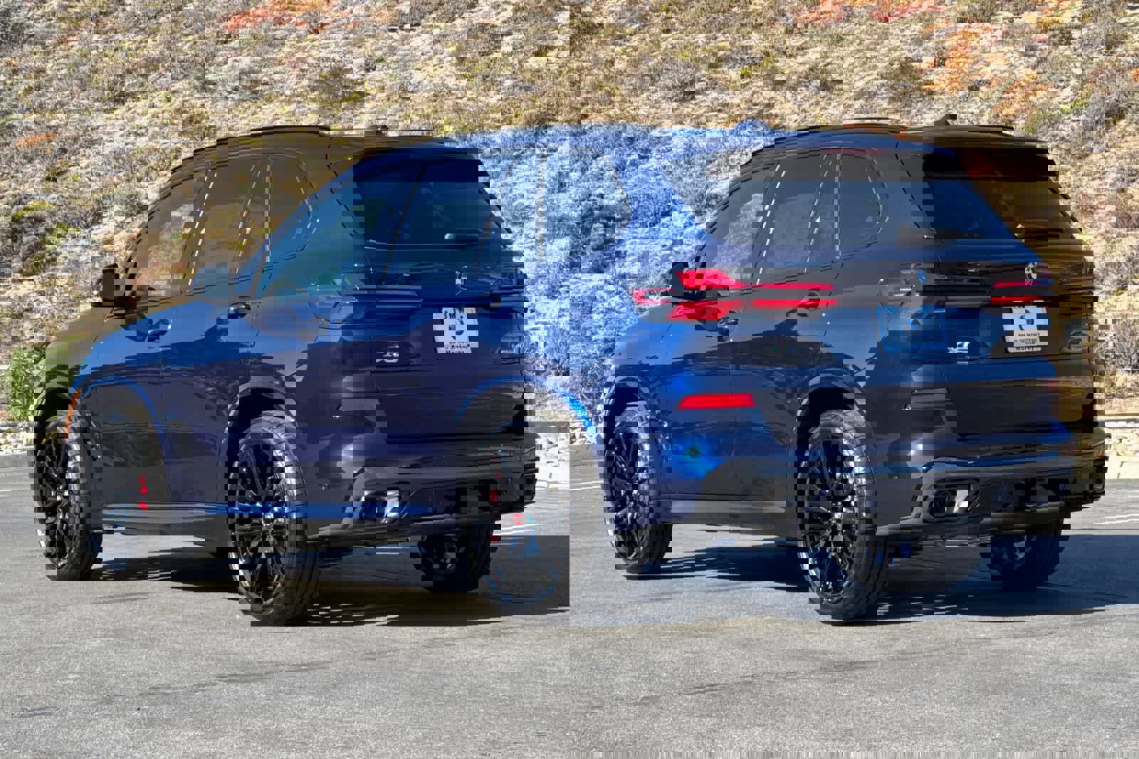 New 2026 BMW X5 xDrive40i w/ M Sport Package image 6