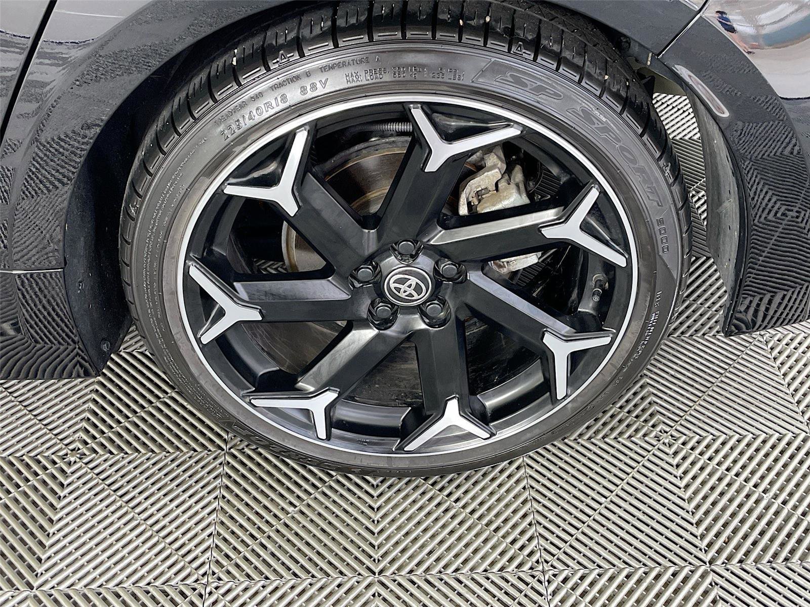 Used 2025 Toyota Corolla FX w/ Convenience Package image 32