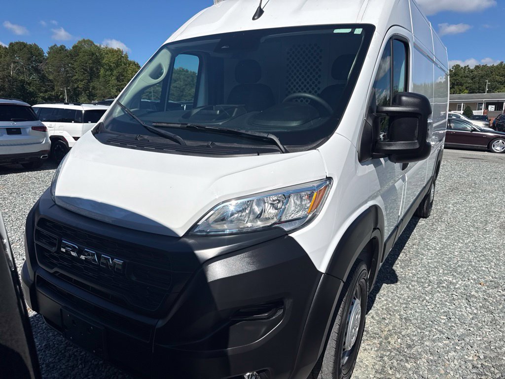 Used 2025 RAM ProMaster 2500 w/ Convenience Group