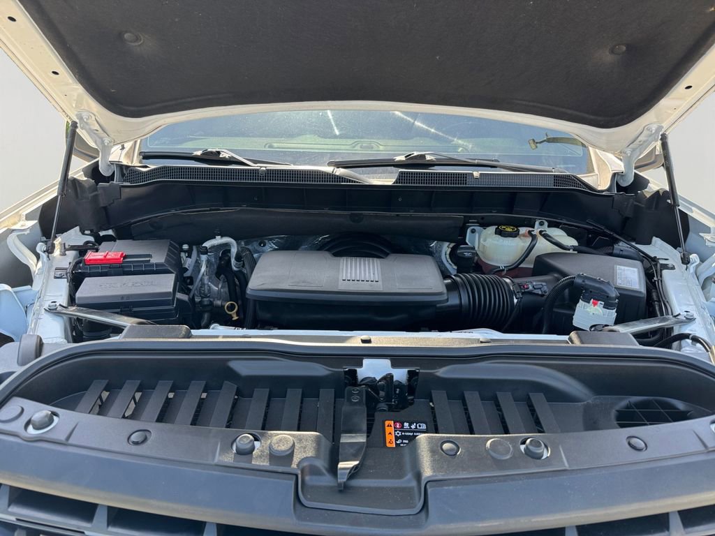 Used 2020 Chevrolet Silverado 1500 LT w/ All-Star Edition image 9