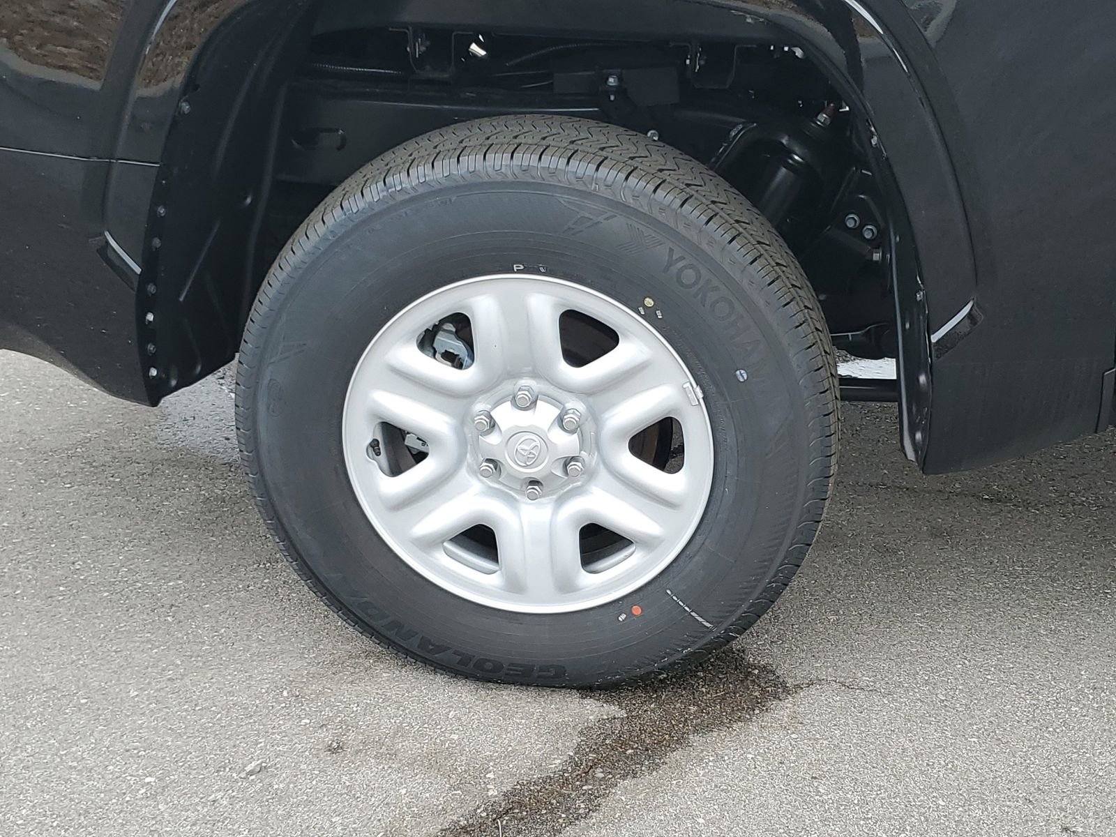 Certified 2026 Toyota Tundra SR AWD/4WD image 6