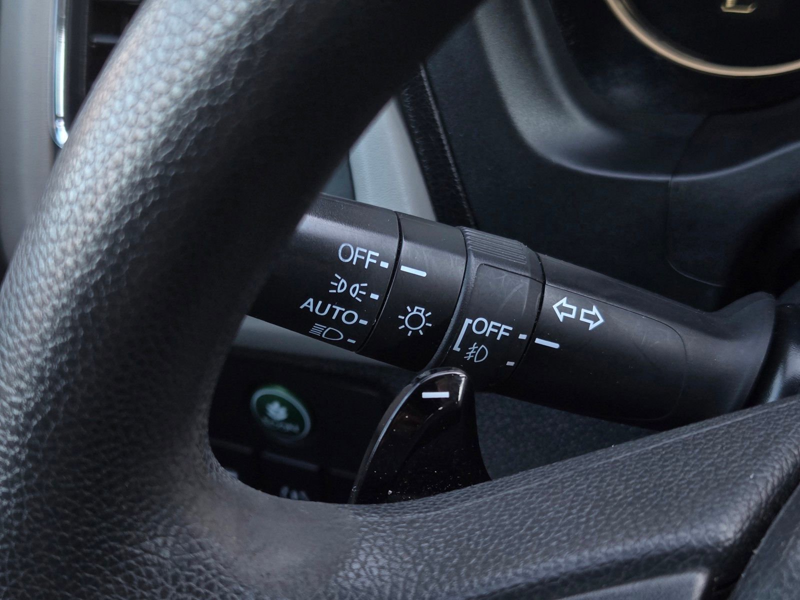 Used 2017 Honda HR-V EX image 25