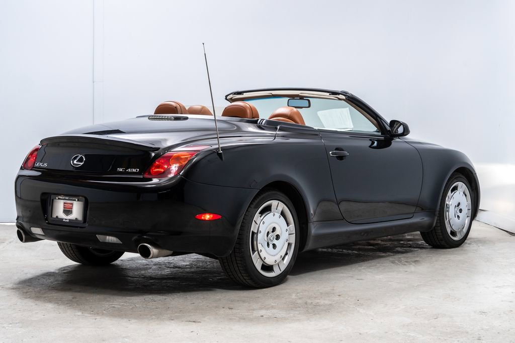 Used 2004 Lexus SC 430 Convertible RWD image 7