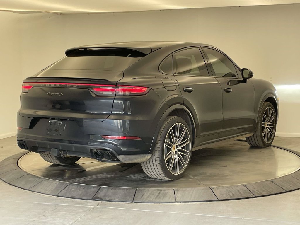 Used 2023 Porsche Cayenne S AWD/4WD image 7