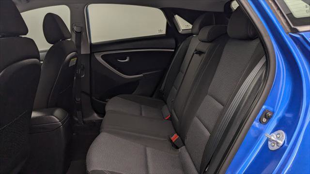 Used 2017 Hyundai Elantra GT image 12