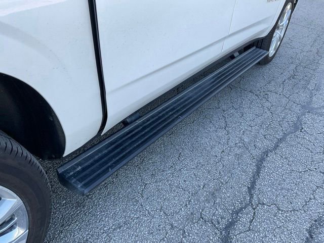 Used 2021 Chevrolet Suburban High Country AWD/4WD image 15
