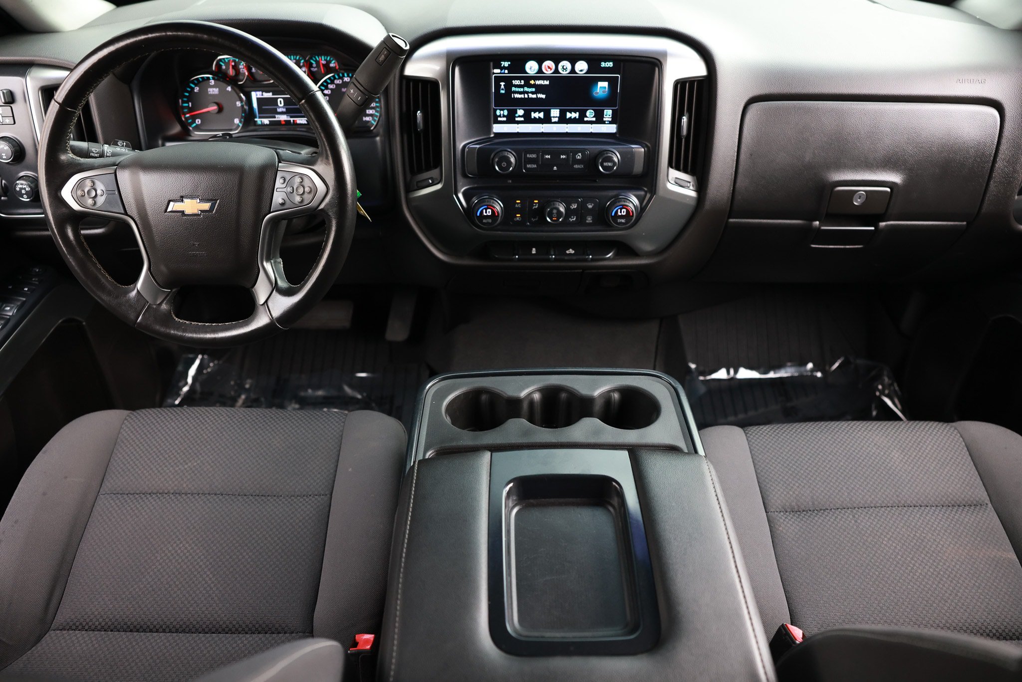 Used 2019 Chevrolet Silverado 1500 LT w/ All Star Edition AWD/4WD image 2