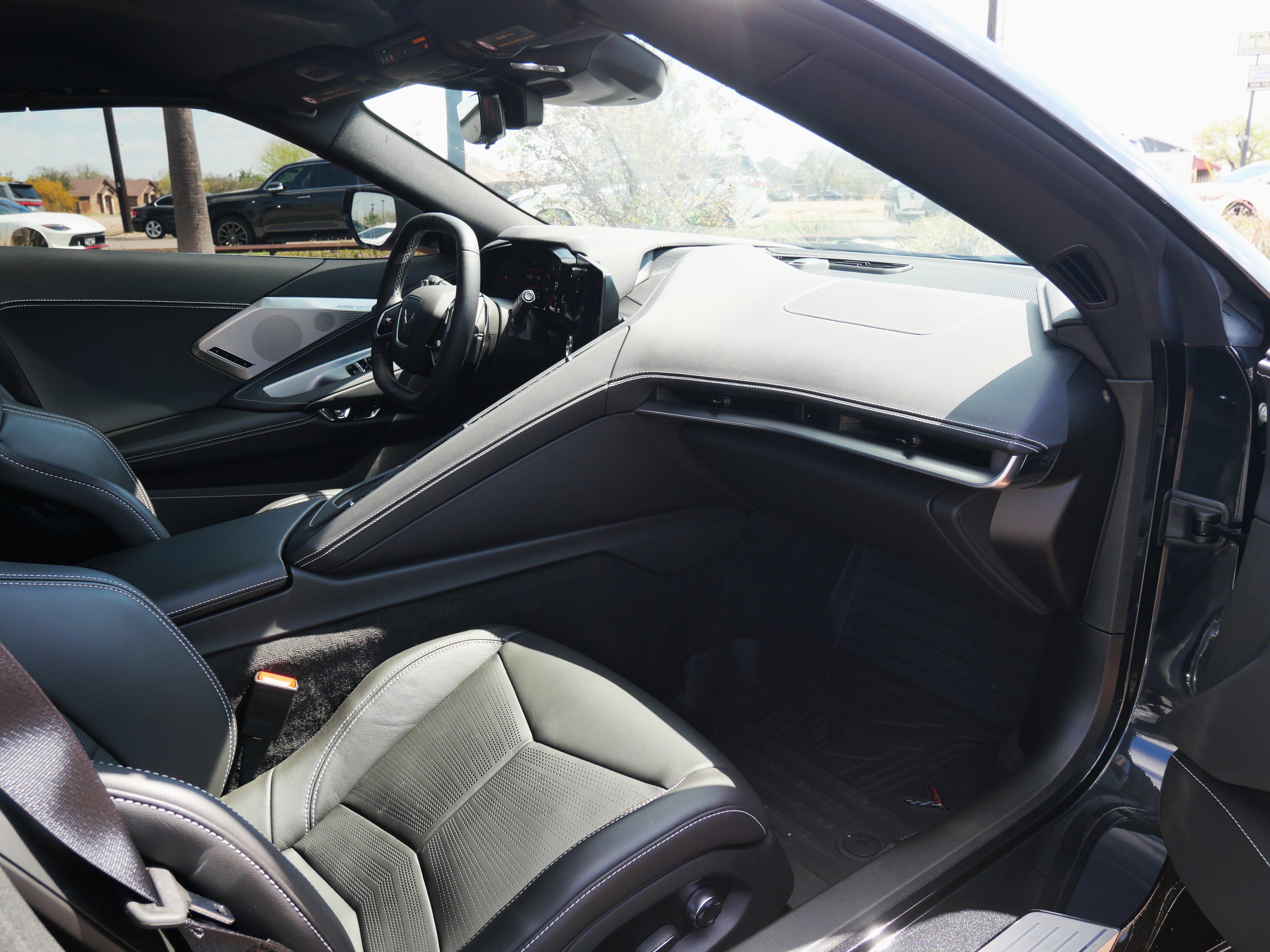 Used 2024 Chevrolet Corvette Stingray Preferred Conv w/ Z51 Performance Package image 13