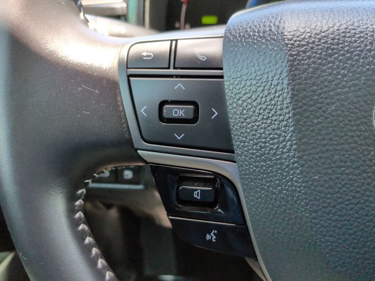 Certified 2026 Toyota Camry SE FWD image 22
