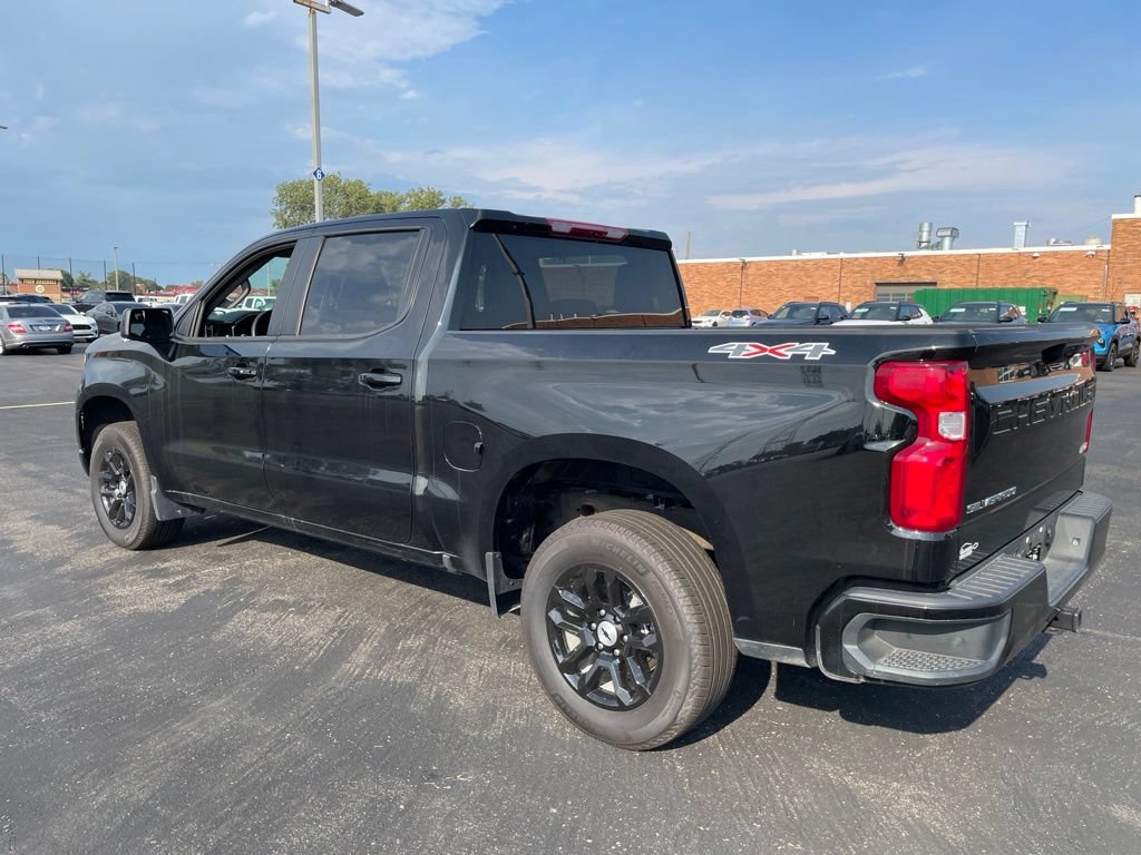 Used 2026 Chevrolet Silverado 1500 RST AWD/4WD image 3