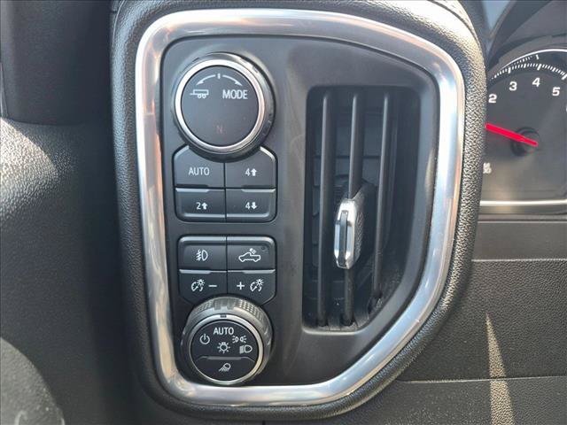 Used 2021 Chevrolet Silverado 1500 LT Trail Boss w/ Safety Package AWD/4WD image 15
