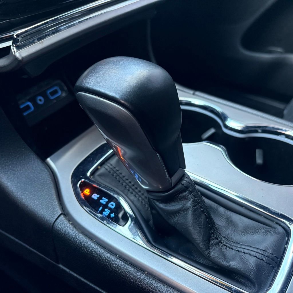 Used 2021 Jeep Grand Cherokee Laredo X RWD image 21