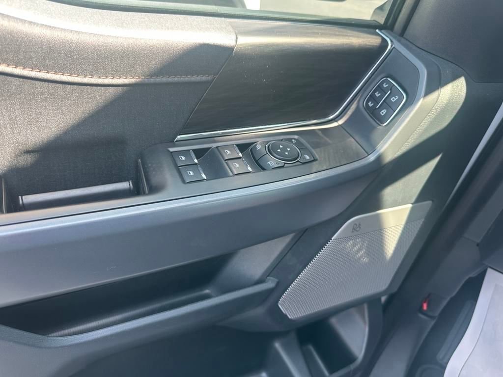 New 2025 Ford F150 Lightning Lariat w/ Max Trailer Tow Package image 15