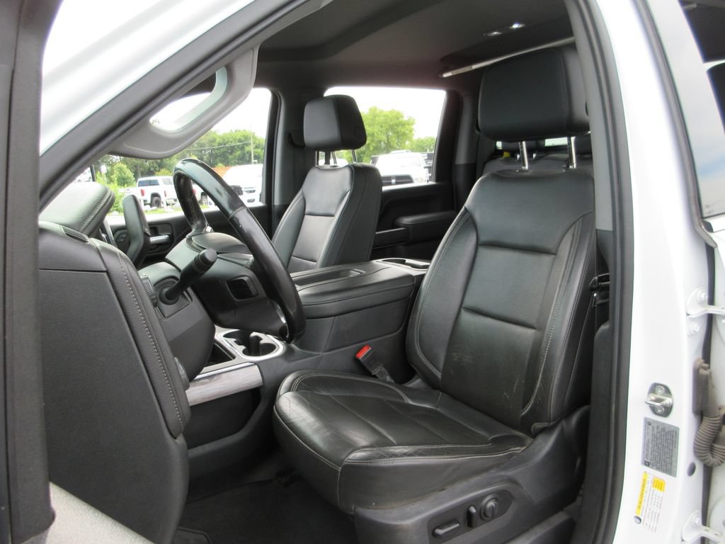 Certified 2020 Chevrolet Silverado 2500 LTZ w/ LTZ Convenience Package AWD/4WD image 19