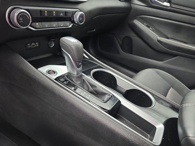 Used 2024 Nissan Altima 2.5 SV image 35