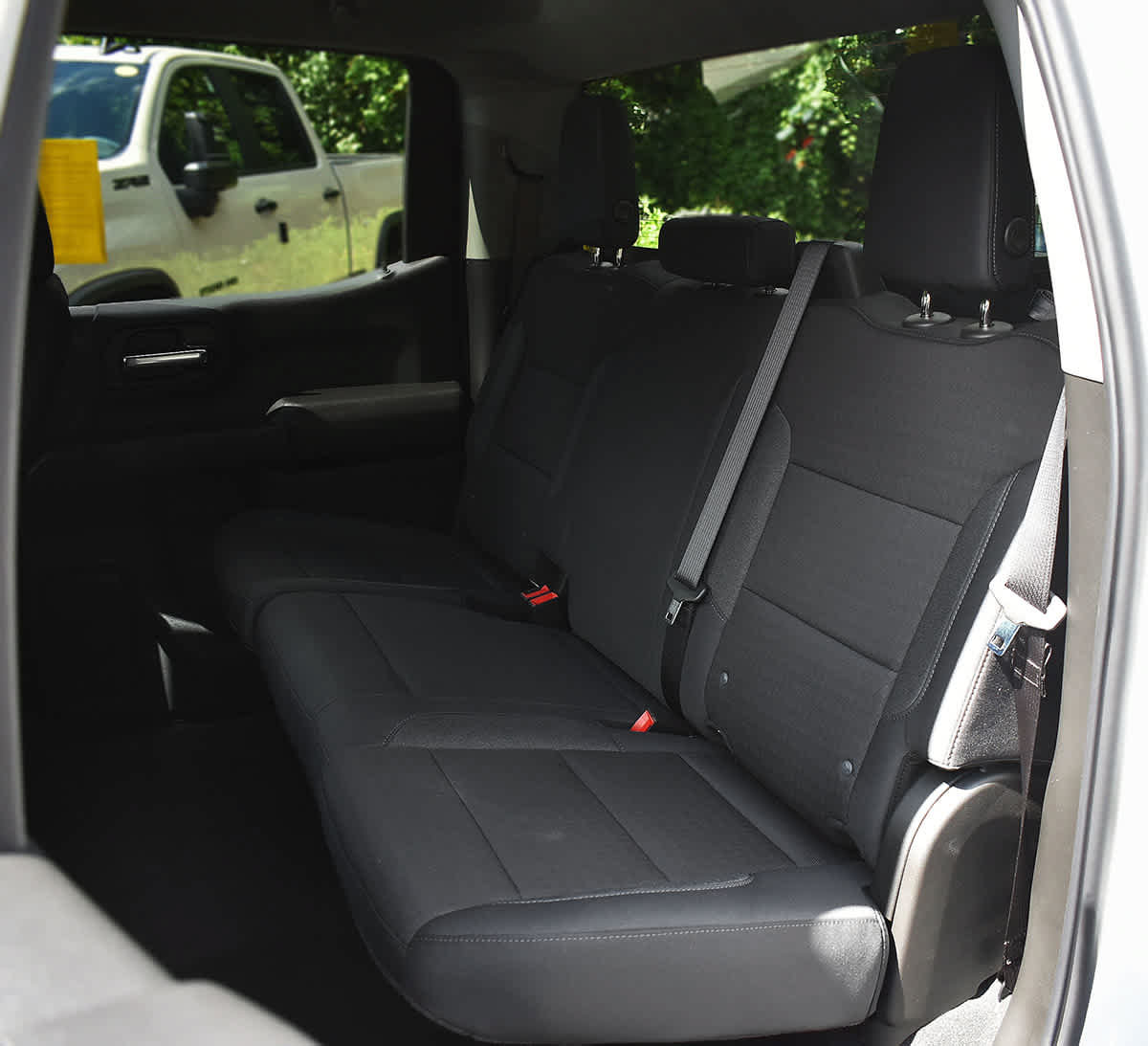 New 2026 Chevrolet Silverado 1500 Custom w/ Turbomax Blackout Package AWD/4WD image 11