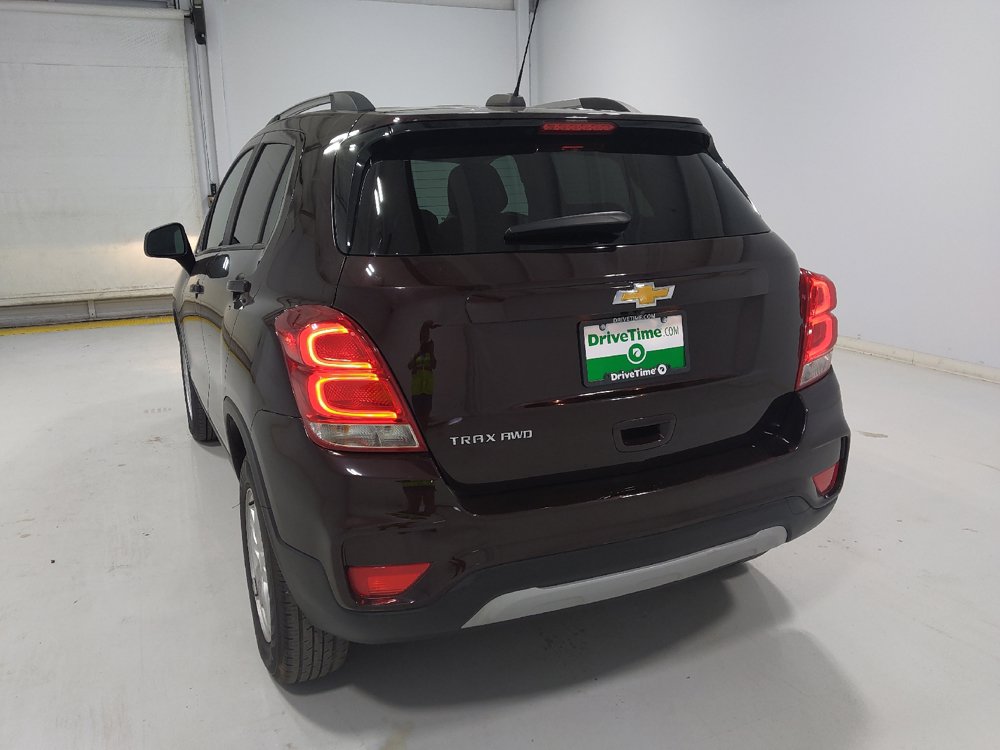 Used 2021 Chevrolet Trax LT w/ LT Convenience Package AWD/4WD image 6