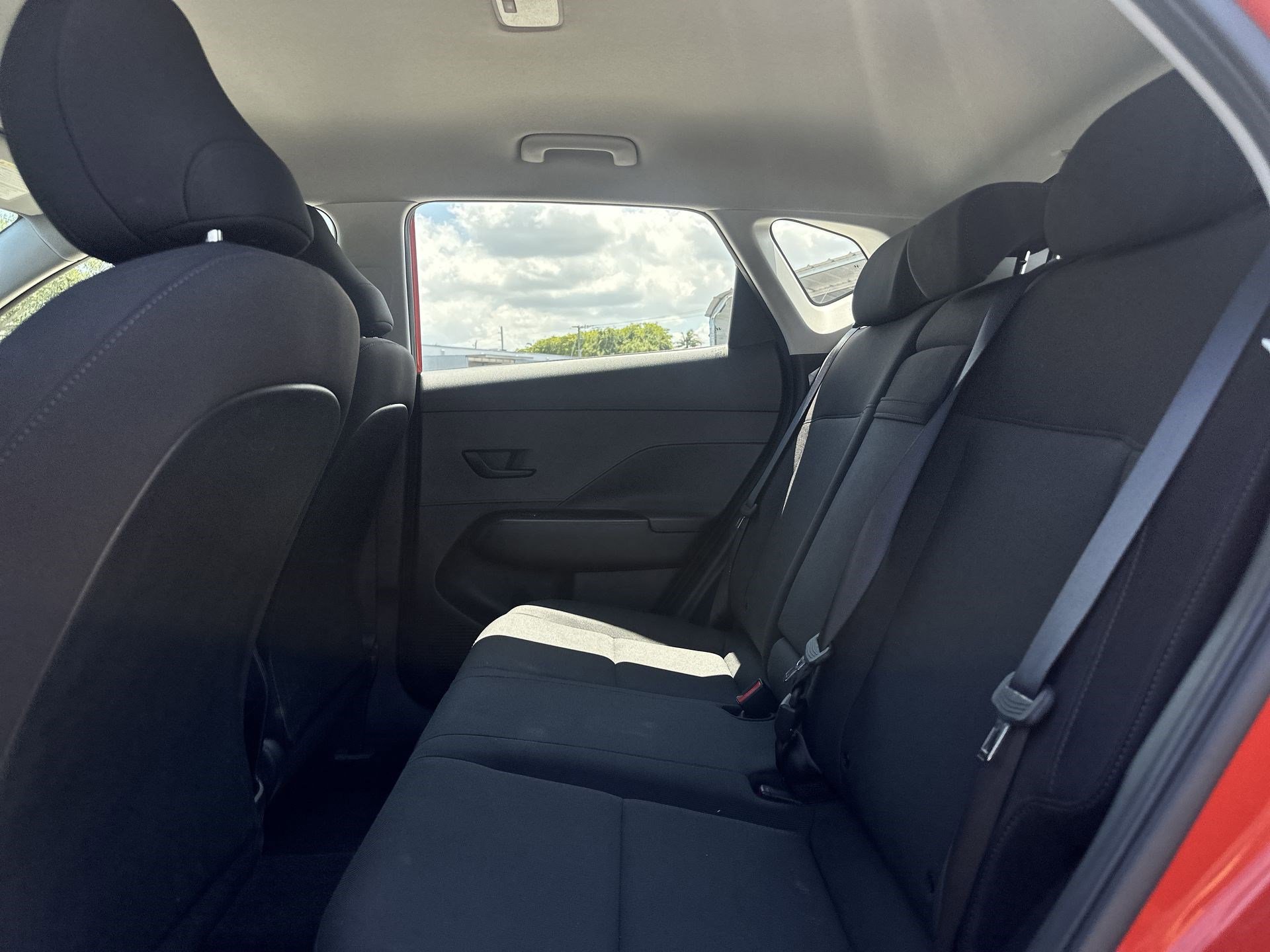 Used 2024 Hyundai Kona SE FWD image 22