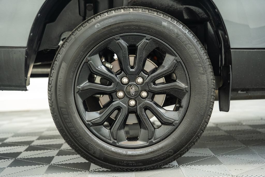 Certified 2024 Ford Maverick XLT w/ XLT Luxury Package FWD image 17